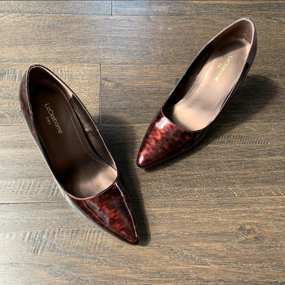 Liz Claiborne Flex Size 7.5 Burgundy 3.5 Inch High Heels